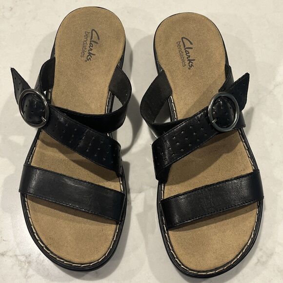 Clarks Bendables Womens sz 9 Leather Shoes Sandals Black Adjustable Strap Buckle - Picture 1 of 12